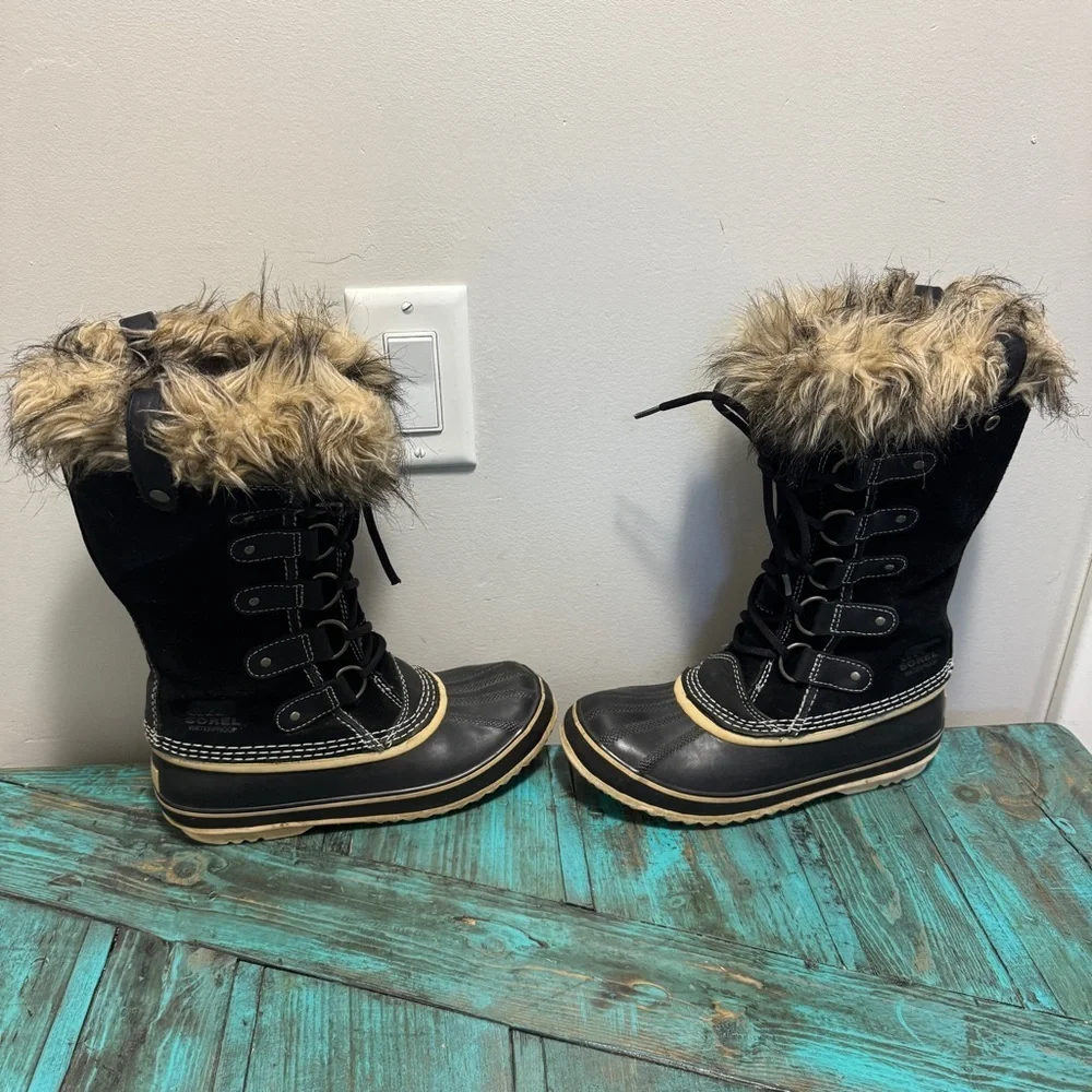 SOREL Joan Of Arctic Suede Snow Boots Size 7 Waterproof Black Tan Rubber - Picture 10 of 15
